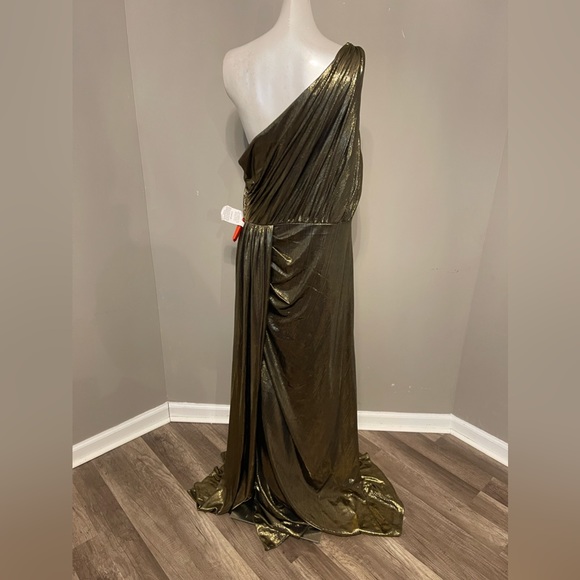 MAC DUGGAL METALLIC DRAPED ONE SHOULDER GRECIAN EVENING DRESS - Picture 10 of 15
